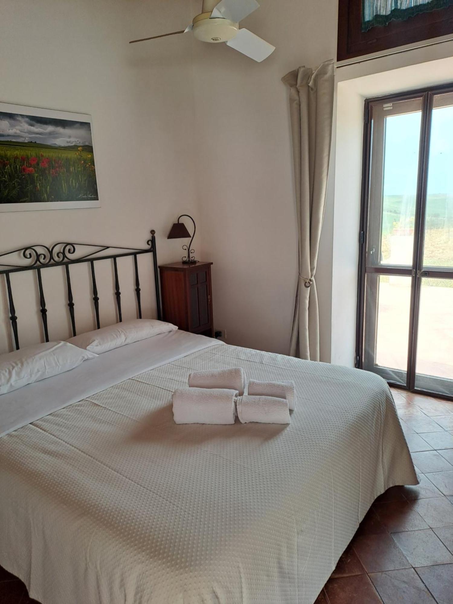Fattoria Manostalla Villa Chiarelli Balestrate ภายนอก รูปภาพ